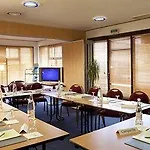 Campanile Nature - Lyon Est Eurexpo 3* Bron