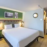 Campanile Nature - Lyon Est Eurexpo 3* Bron
