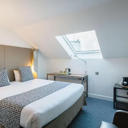 Campanile Nature - Lyon Est Eurexpo 酒店 布龙