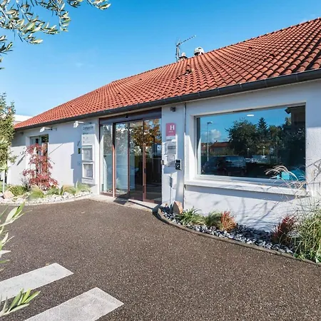 酒店 Campanile Nature - Lyon Est Eurexpo 布龙