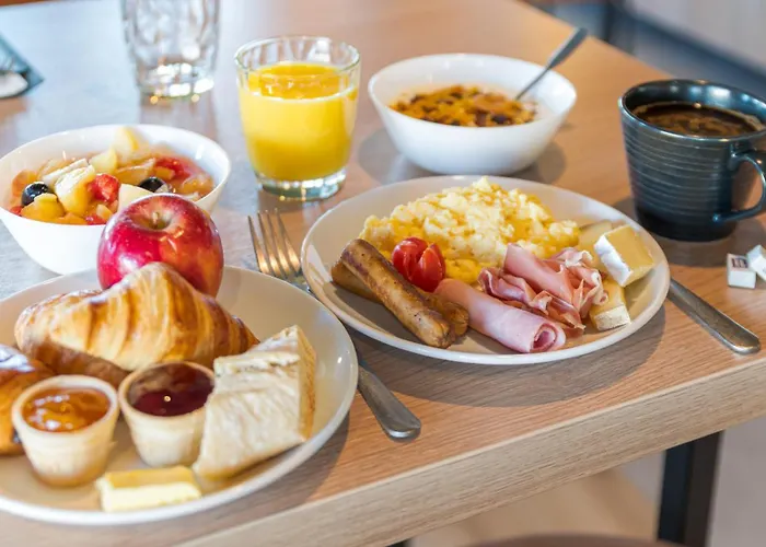 Campanile Nature - Lyon Est Eurexpo