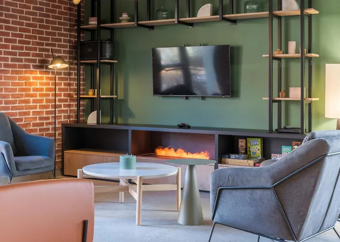 Campanile Nature - Lyon Est Eurexpo