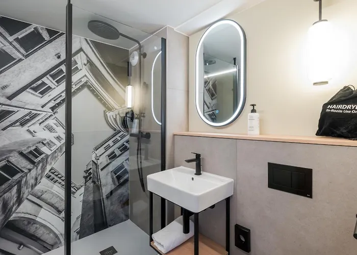 Campanile Nature - Lyon Est Eurexpo 3*
