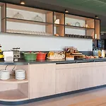 Campanile Nature - Lyon Est Eurexpo Hotel 3*