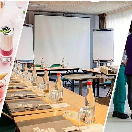 Campanile Lyon Eurexpo Отель