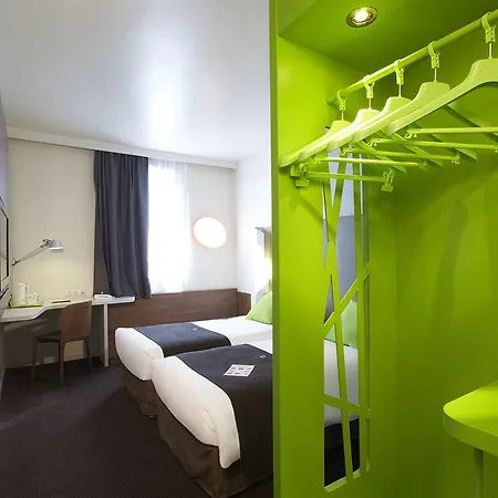 Campanile Lyon Eurexpo Hotel 3*