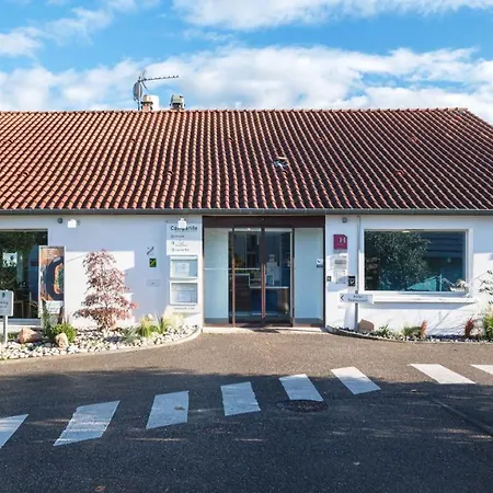 Campanile Nature - Lyon Est Eurexpo