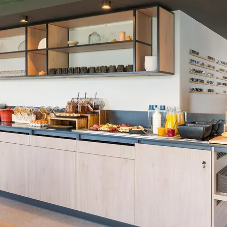 Campanile Nature - Lyon Est Eurexpo 3*