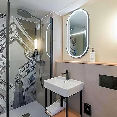 Campanile Nature - Lyon Est Eurexpo Szálloda Bron