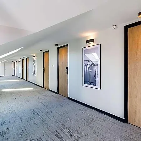 Szálloda Campanile Nature - Lyon Est Eurexpo 3*