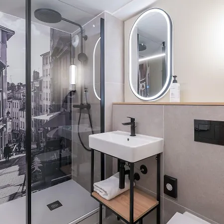 Hotel Campanile Nature - Lyon Est Eurexpo Bron